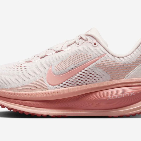Wmns Nike Vomero 18 'Light Soft Pink'
