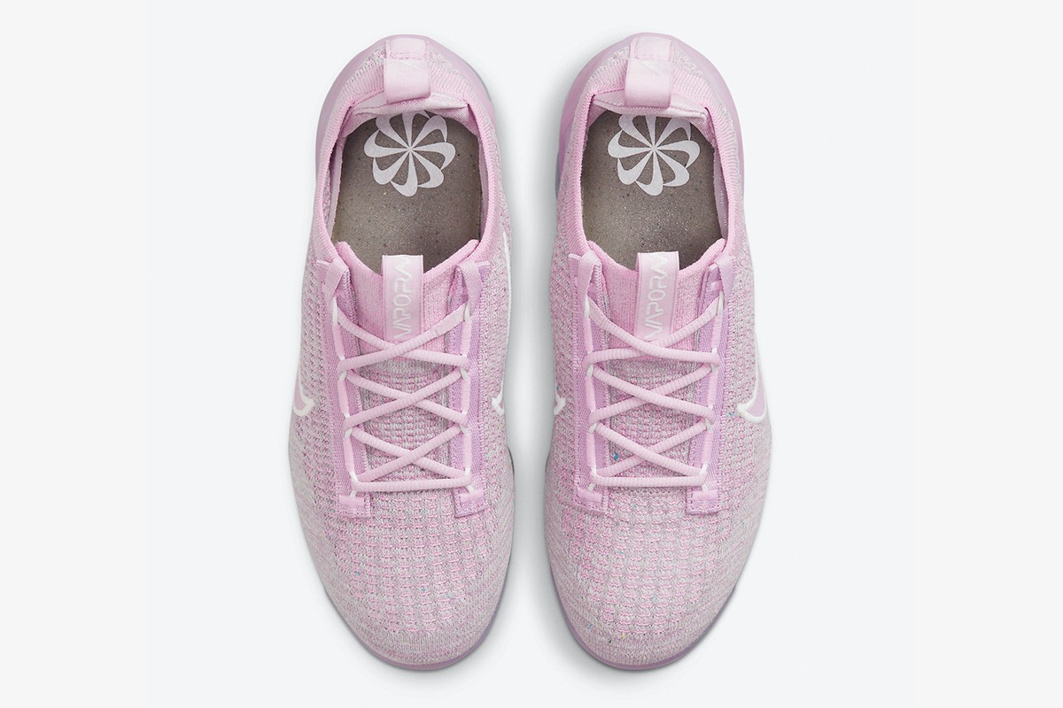 Wmns Nike Air VaporMax 2021 Flyknit 'Light Arctic Pink' - Image 3