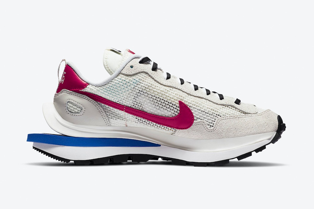 sacai x Nike VaporWaffle 'Sail' - Image 2