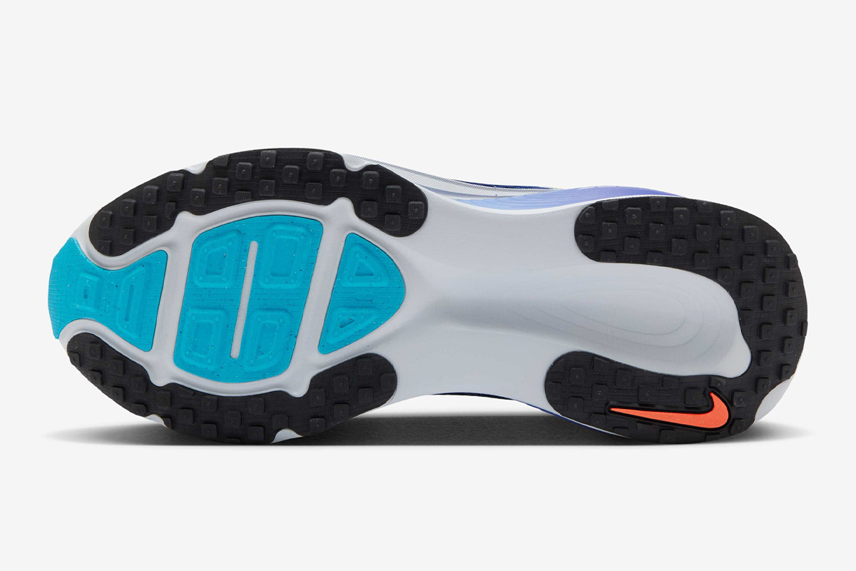 Nike Vomero 18 'Blue Void Metallic Silver' - Image 6