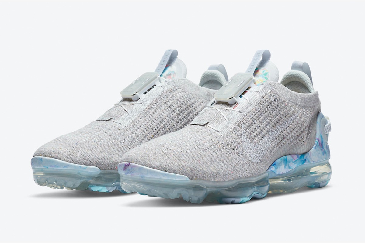 Nike Air VaporMax 2020 Flyknit 'Summit White' - Image 3