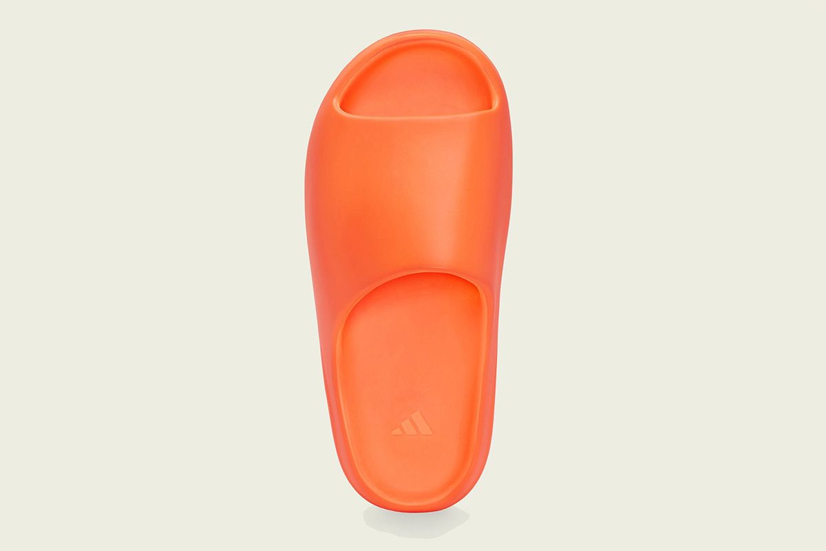 Adidas Yeezy Slides 'Enflame Orange' - Image 3