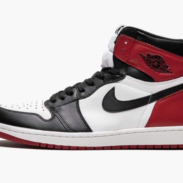 Air Jordan 1 Retro High OG 'Black Toe' 2016