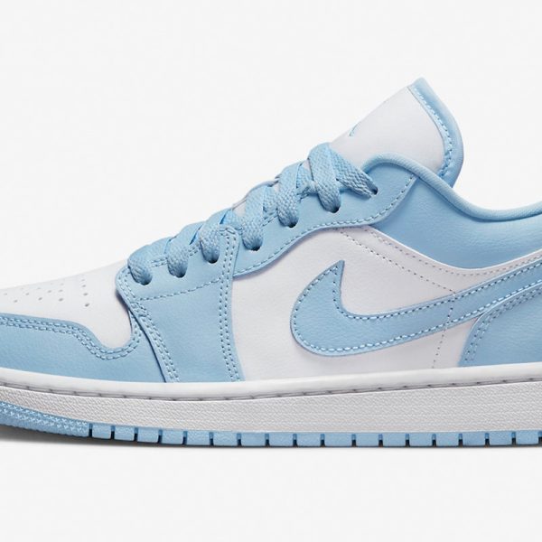 Wmns Air Jordan 1 Low 'Ice Blue'
