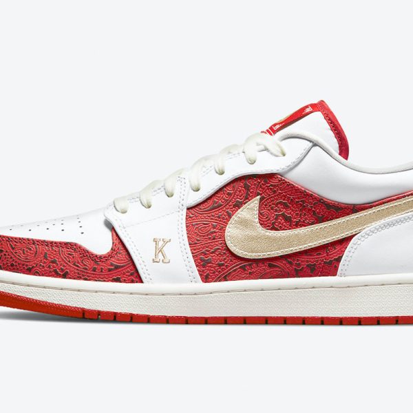 Air Jordan 1 Low SE 'Spades'