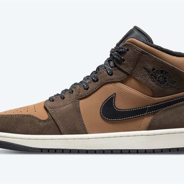 Air Jordan 1 Mid SE 'Dark Chocolate'