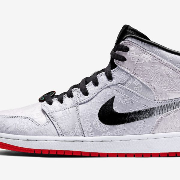 CLOT x Air Jordan 1 Mid 'Fearless'