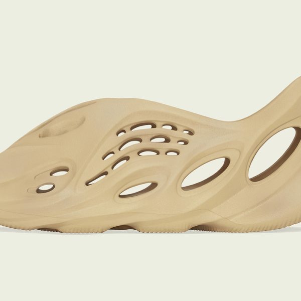 Adidas Yeezy Foam Runner 'Desert Sand'