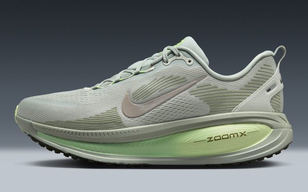 Nike Vomero 18 'Dusty Olive'