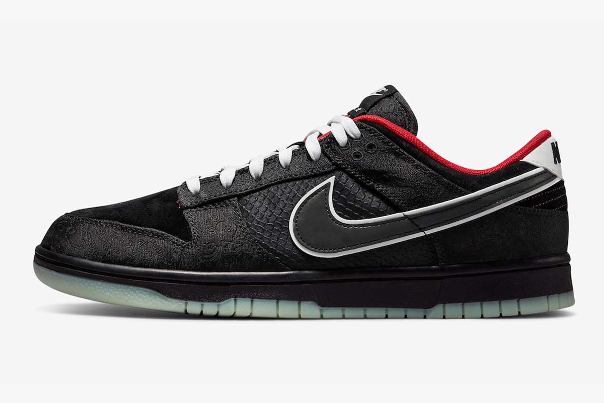 League of Legends x Nike Dunk Low