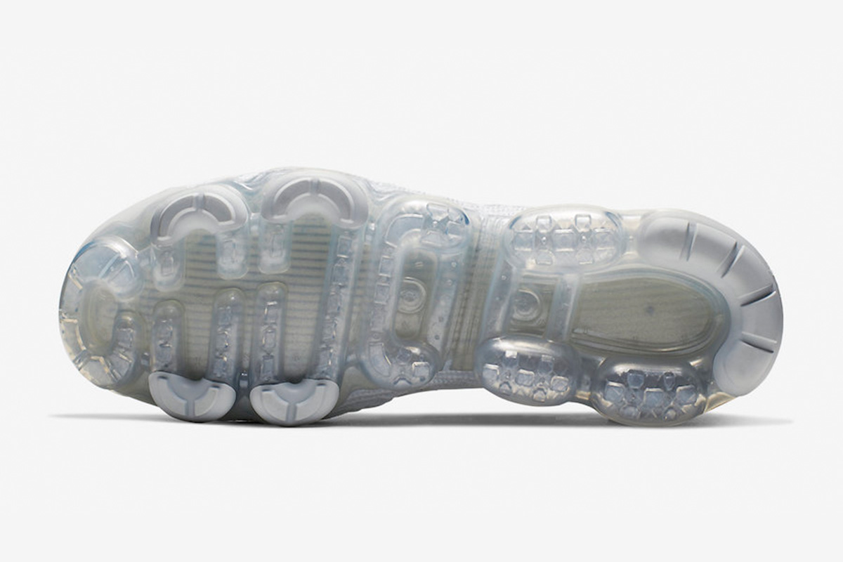 Nike Air VaporMax Flyknit 3 'Pure Platinum' - Image 6