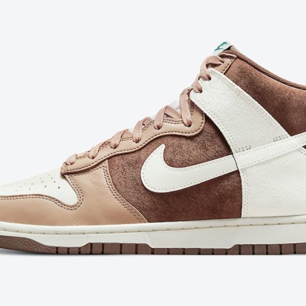 Nike Dunk High 'Light Chocolate'