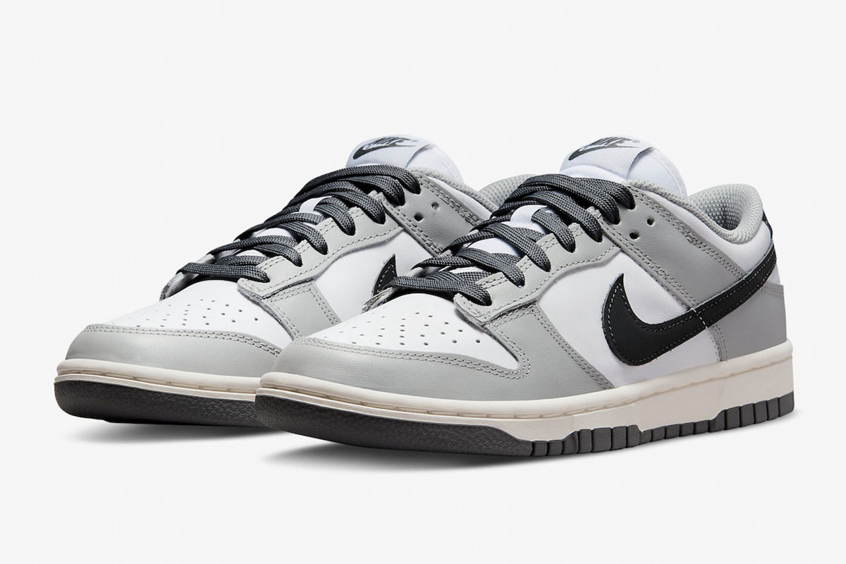Wmns Nike Dunk Low 'Light Smoke Grey' - Image 3