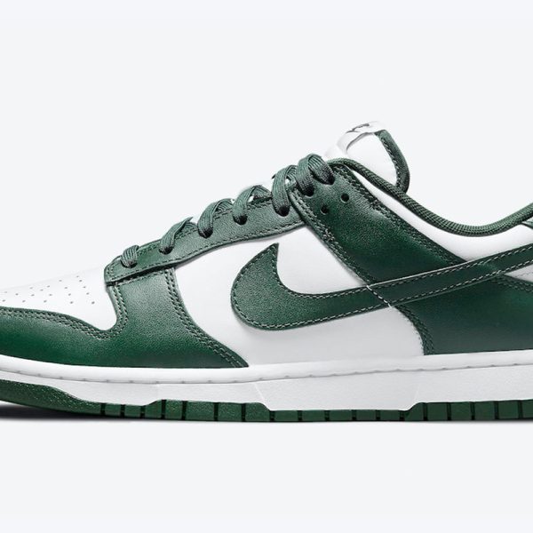 Nike Dunk Low 'Michigan State'