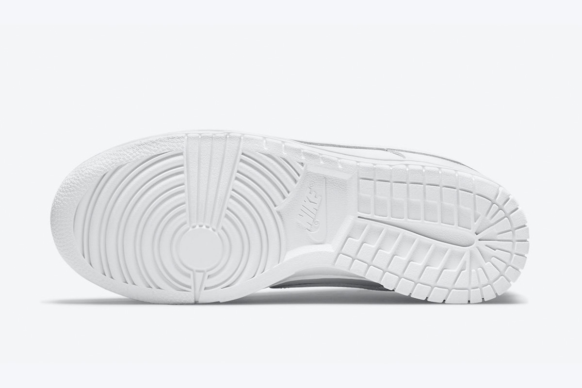 Wmns Nike Dunk Low 'Triple White' - Image 6