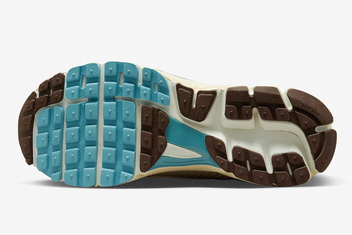 Wmns Nike Air Zoom Vomero 5 'Oatmeal' - Image 6