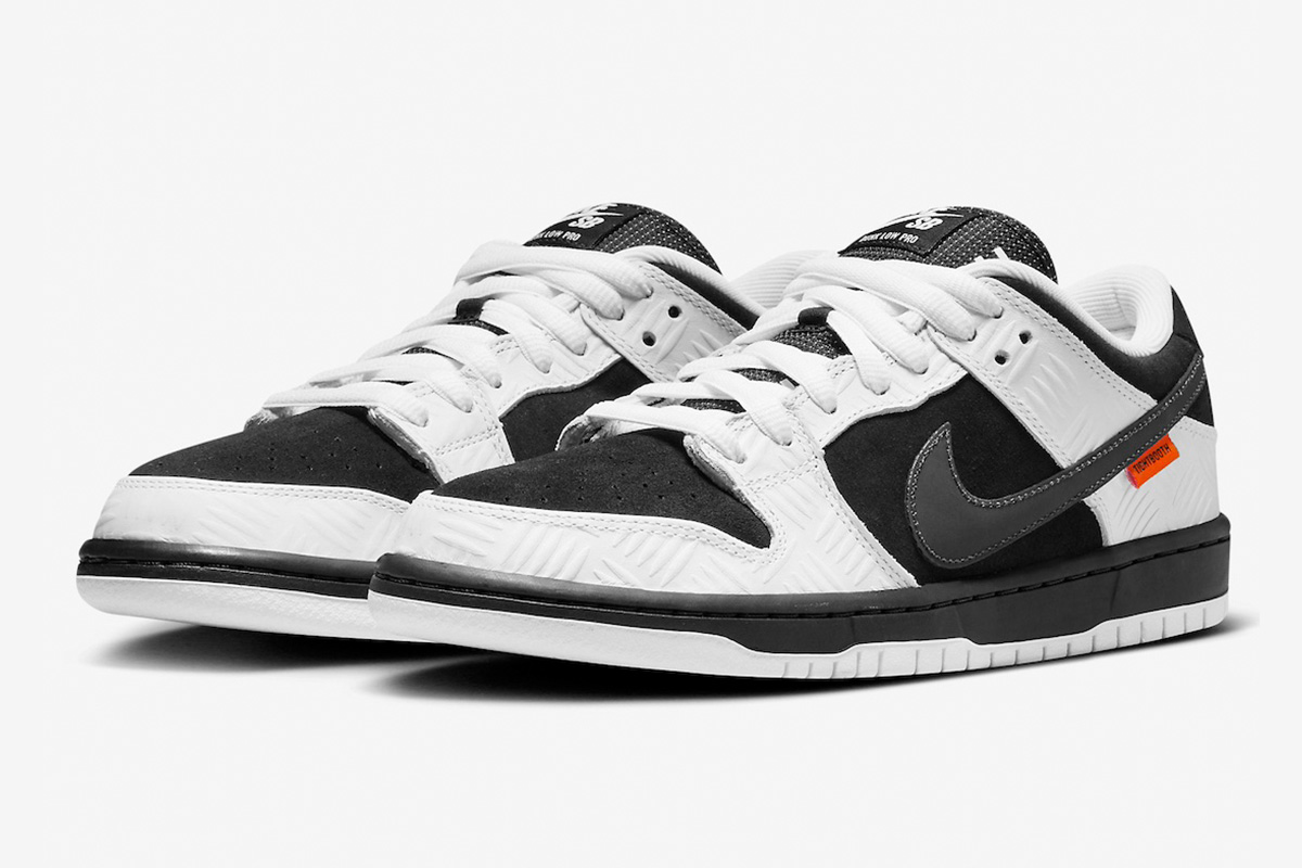 TIGHTBOOTH x Nike Dunk Low SB - Image 3