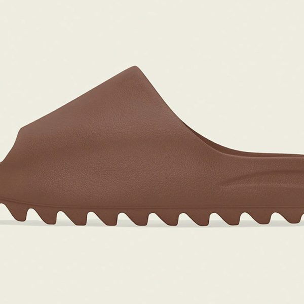 Adidas Yeezy Slides 'Flax'