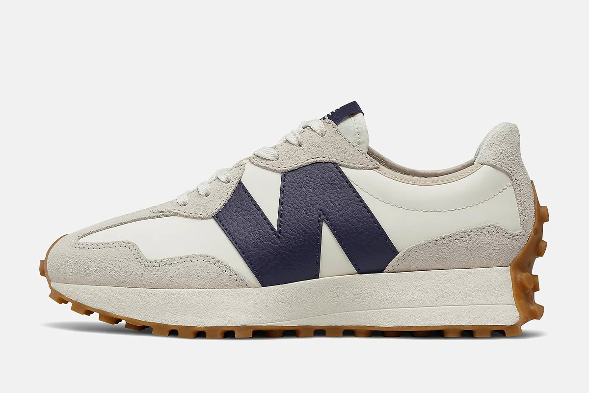 Wmns New Balance 327 'Moonbeam Outerspace'