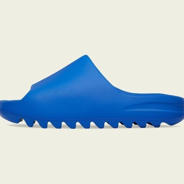 Adidas Yeezy Slides 'Azure'